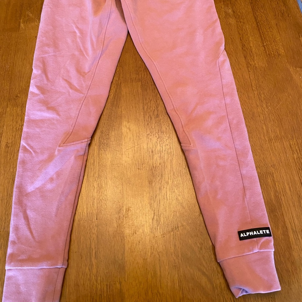 Alphalete Athetic Joggers